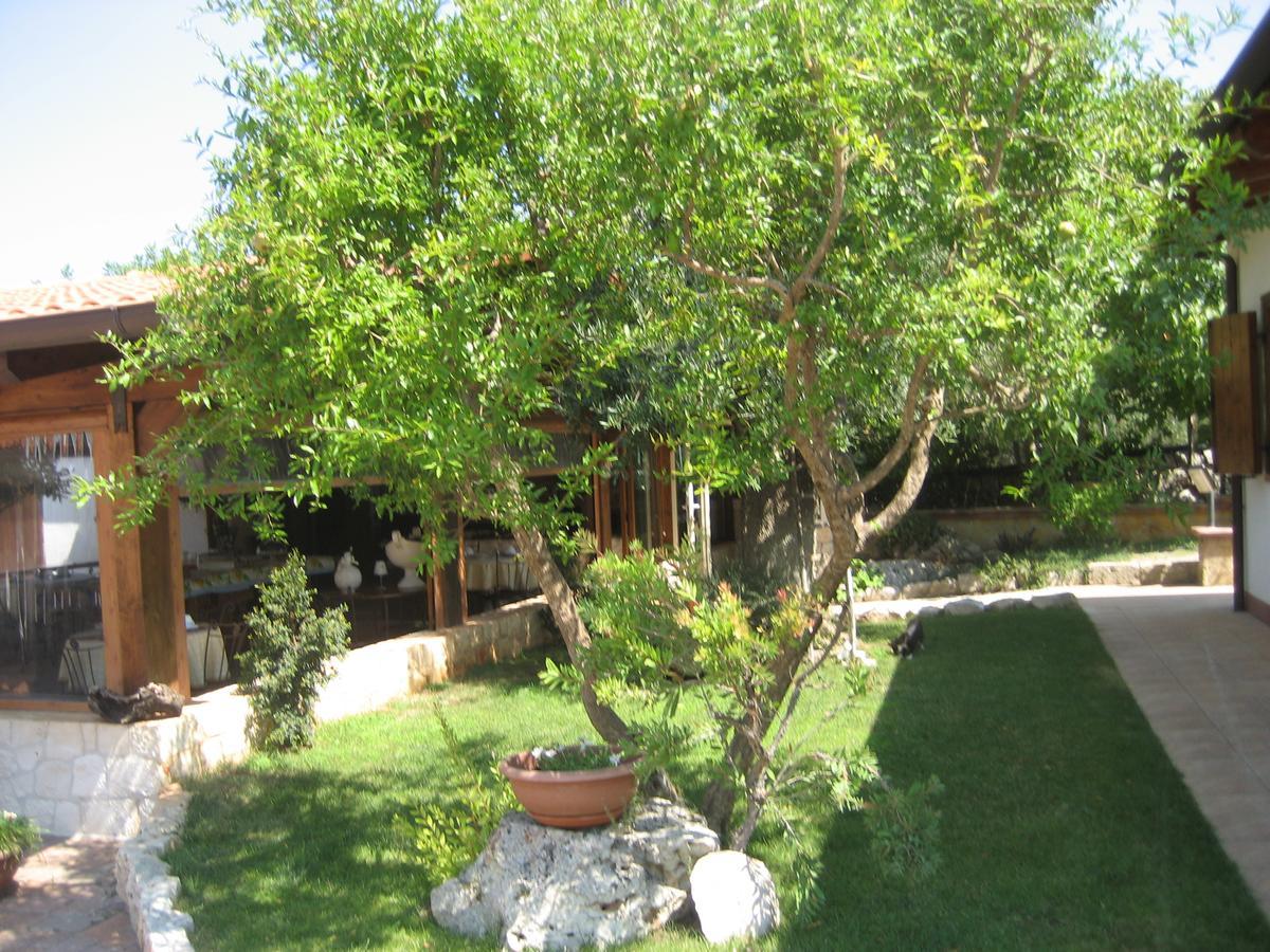 Bed And Breakfast La Casetta Монополи Экстерьер фото